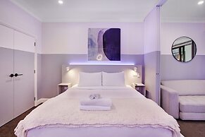 Cozy Studio Retreat In The City