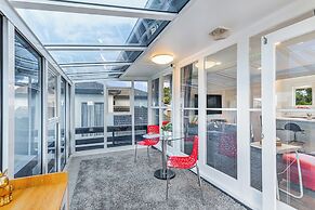 Freshly Renovated 3Br Ellerslie Home