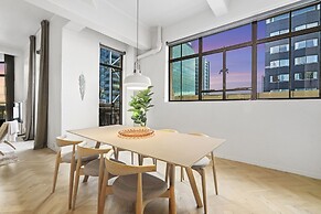 The Queens Retreat - Penthouse On Queen Street