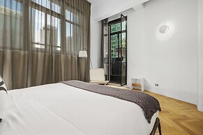 The Queens Retreat - Penthouse On Queen Street