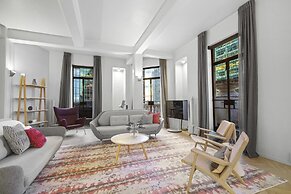 The Queens Retreat - Penthouse On Queen Street