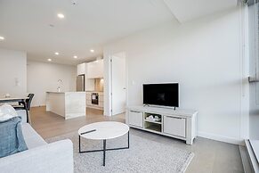 Modern Bright Central Apartment