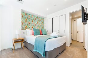 Beautiful Harbour View Apartment