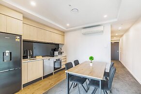 Cozy Apartment By Eden Park