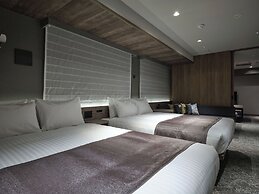 MONday Apart Premium Kyoto Sta. Kamogawa