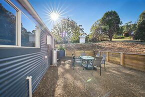 Blossoms on the Bay - 4 Bedrooms