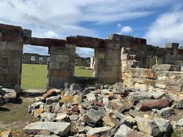 Blossoms on the Bay - 4 Bedrooms