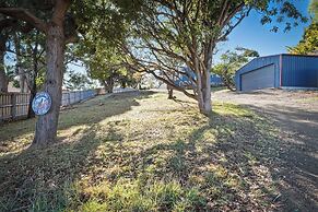 Blossoms on the Bay - 4 Bedrooms