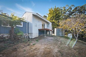 Blossoms on the Bay - 4 Bedrooms