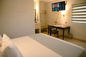 Cuatro Misiones Hotel