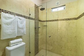 Cuatro Misiones Hotel