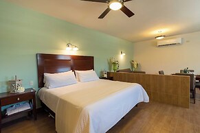 Cuatro Misiones Hotel