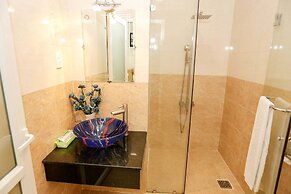 Co Hong Hotel DL - by BAY LUXURY