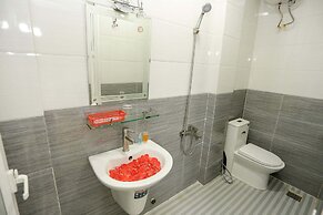 Co Hong Hotel DL - by BAY LUXURY