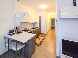 Raiamar Living Apartment