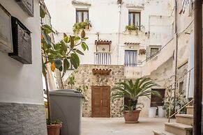 Casetta Nel Cortile