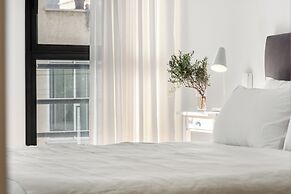 Sunny Chic in TLV Center by Sea N' Rent