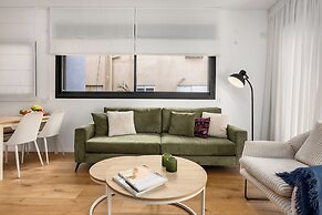 Sunny Chic in TLV Center by Sea N' Rent