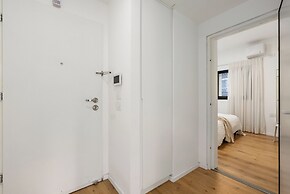 Sunny Chic in TLV Center by Sea N' Rent