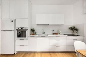 Sunny Chic in TLV Center by Sea N' Rent