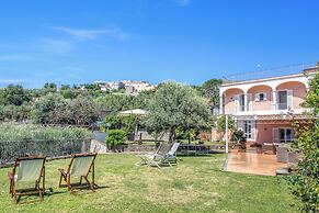 Villa Seaview With Private Garden And Pool