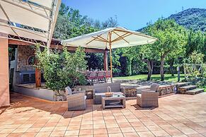 Villa Seaview With Private Garden And Pool