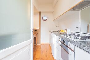 Viav by Rent All Como