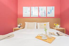 Viav by Rent All Como