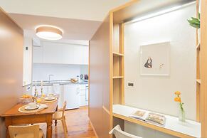 Viav by Rent All Como