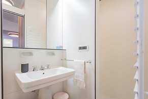 Viav by Rent All Como