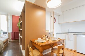 Viav by Rent All Como