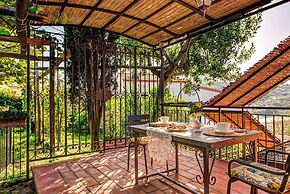 Villa Sorrentina With Panoramic Terrace