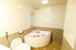 Lavender Hotel Sapa - by Bay Luxury