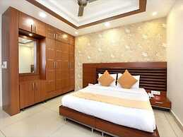 Goroomgo 24x7 Inn Jalandhar