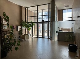 Modular Suites Alfonso Gomez