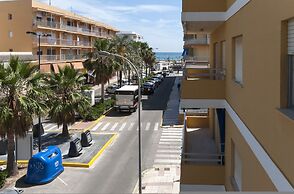 River in Daim s With 2 Bedrooms and 1 Bathrooms