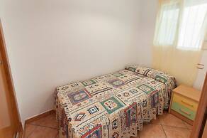 Llam Ntol in Oliva With 3 Bedrooms and 1 Bathrooms