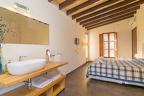 Can Pere Rapinya in Algaida