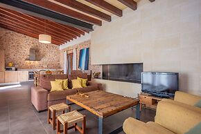 Can Pere Rapinya in Algaida