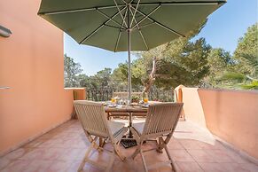 Burgit in Santa y With 2 Bedrooms and 1 Bathrooms