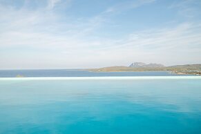 Giotto In Sardegna With Shared Pool