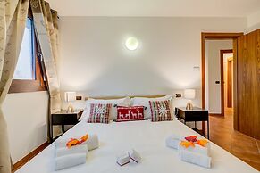 L Aquila Campo Smith On The Ski Slopes