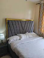 Lux Suites MacDade Apartments