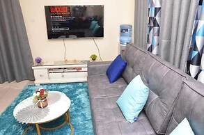 Lux Suites MacDade Apartments