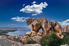 Su Entu in Palau With 1 Bedrooms and 1 Bathrooms