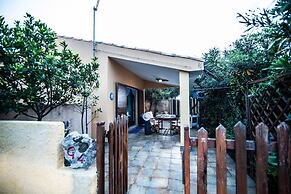 Su Entu in Palau With 1 Bedrooms and 1 Bathrooms