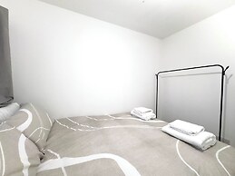 Southend Retreat King Suite