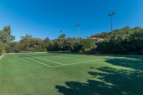 Casa Emozione With Shared Pool