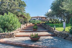 Casa Emozione With Shared Pool