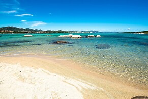 Casa Emozione With Shared Pool